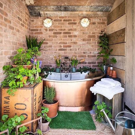 The Walled Garden At Cheshire Boutique Bathhouse Nantwich Exterior photo