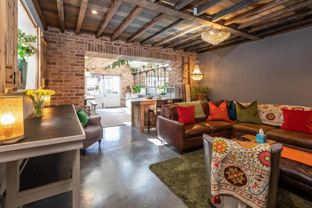 The Walled Garden At Cheshire Boutique Bathhouse Nantwich Exterior photo